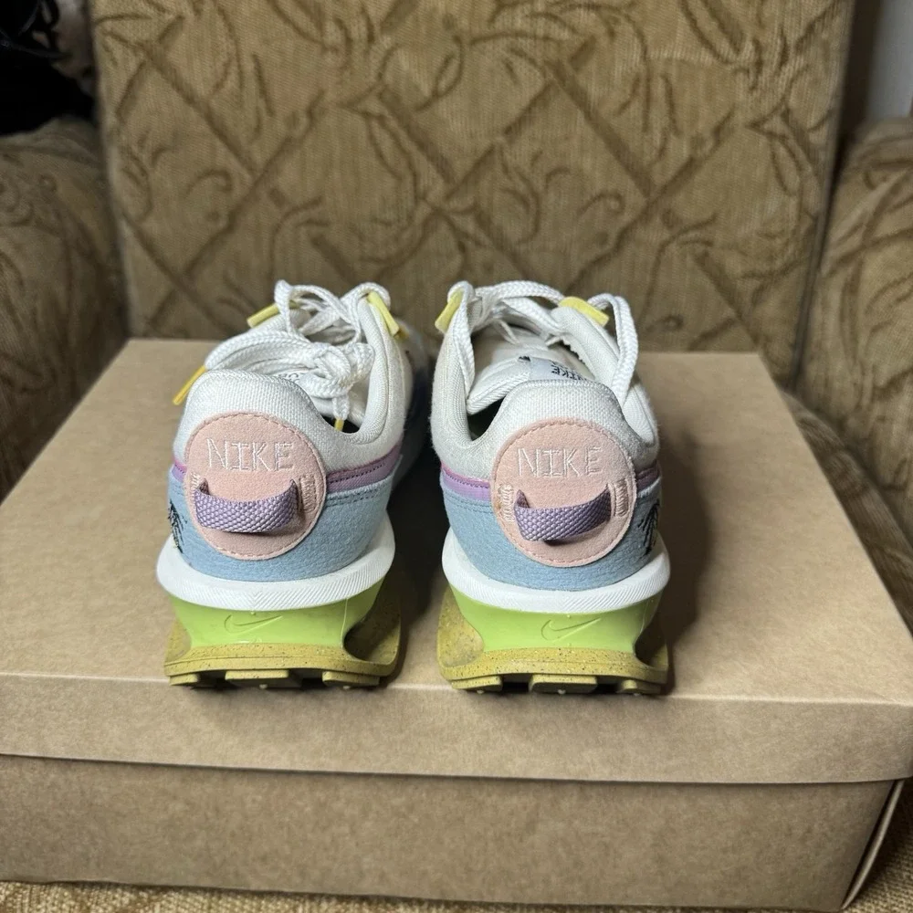 Nike Women's Air Max Pre Day SE Sail/Amethyst Wave (DJ9984 100), size 6 SNEAKERS - Picture 5 of 8